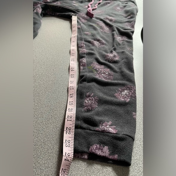 Joe Fresh 2pc Floral Pj / Lounge Jogger Set Size 1x/L - Picture 14 of 14